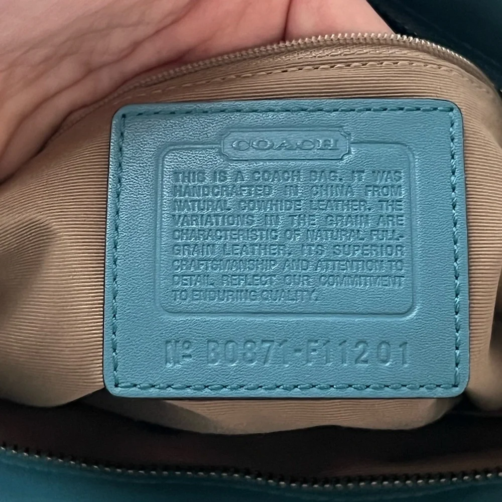 Teal blue leather 2008 coach bag